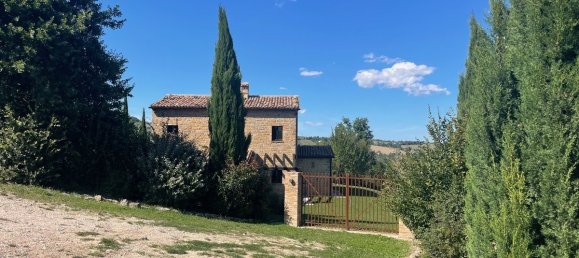 Casa T4 em Penna San Giovanni, Italy N.º 320514 2