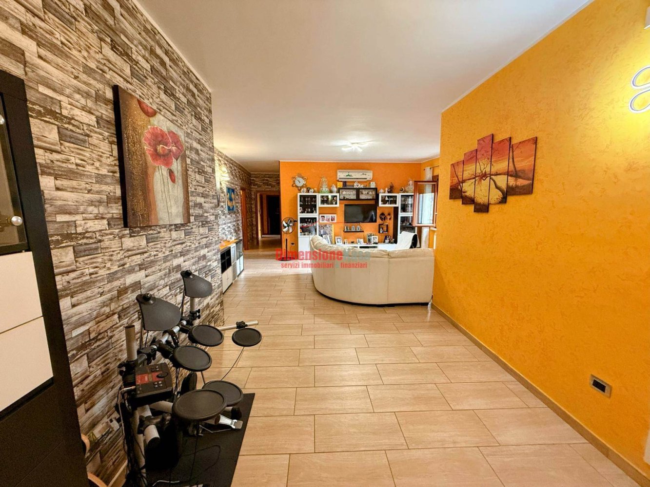 3 bedrooms Apartment in Camposano, Italy No. 361529