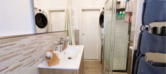 Квартира с 3 комнатами в Доло, Италия № 265744 14