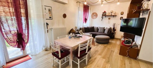 Квартира с 3 комнатами в Доло, Италия № 265744 5