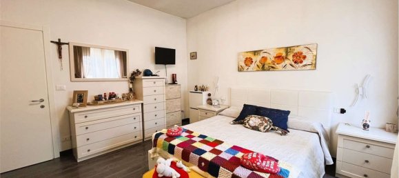 Квартира с 3 комнатами в Доло, Италия № 265744 10