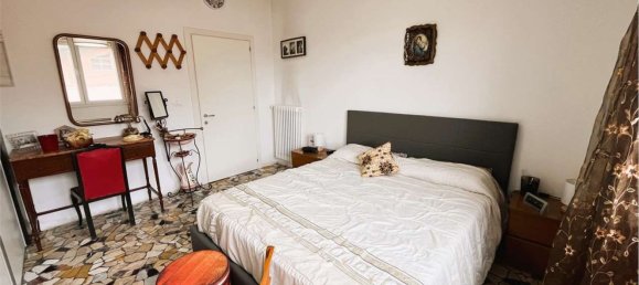 Квартира с 3 комнатами в Доло, Италия № 265744 16