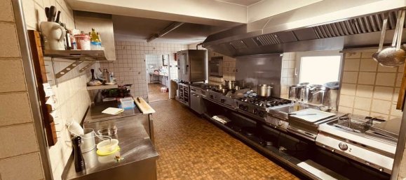 Hôtel à Esslingen, Germany 700m² No. 73712 6