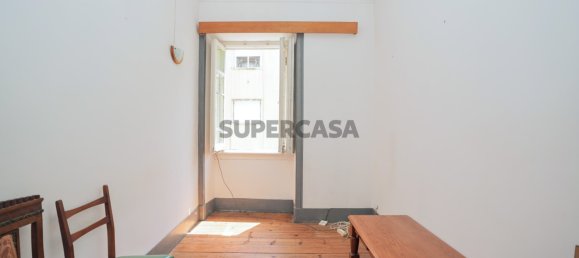 4 bedrooms Apartment in Lisbon, Portugal No. 229024 17