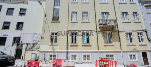 4 bedrooms Apartment in Lisbon, Portugal No. 229024 23