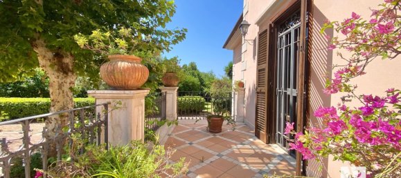 Villa de 9 dormitorios en Capaccio Paestum, Italy No. 379480 14