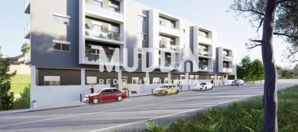 238m² Garage in Oliveira de Azemeis, Portugal No. 148906 4