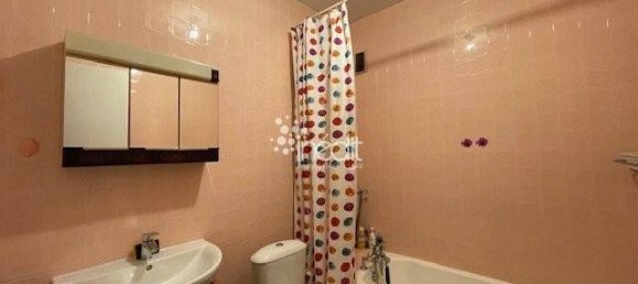 Estudio en Marcq-en-Baroeul, France No. 226849 3