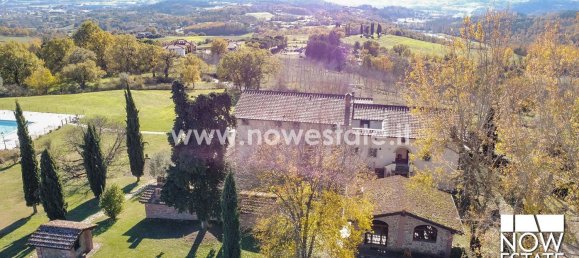 35 rooms Villa in Poppi, Italy No. 52104 11