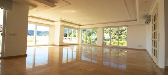 Villa 6+1 in Alanya, Turkey No. 13742 8