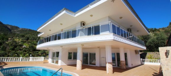 Villa 6+1 in Alanya, Turkey No. 13742 4