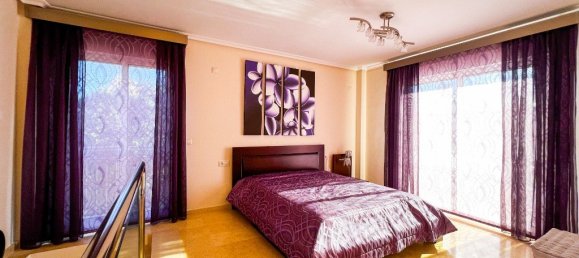 5 Schlafzimmer Villa in La Mata, Spain, Nr. 12916 18