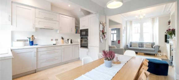 3 bedrooms House in Hammersmith And Fulham, United Kingdom No. 12169 14