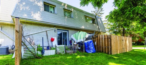 3 bedrooms House in London, Canada No. 765 6