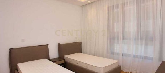 3 bedrooms Apartment in Limassol, Cyprus No. 8646 10