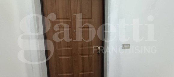 3 bedrooms Apartment in Catanzaro, Italy No. 293652 5