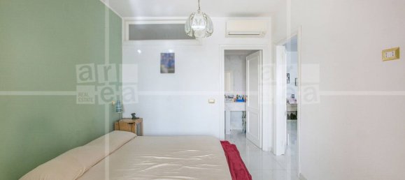 3 bedrooms Apartment in Rome, Italy No. 357045 13