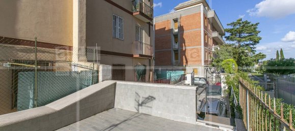 3 bedrooms Apartment in Rome, Italy No. 357045 27