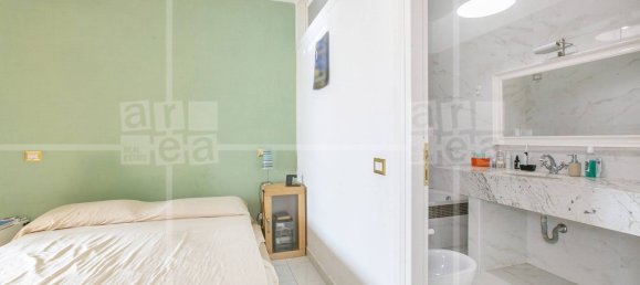 3 bedrooms Apartment in Rome, Italy No. 357045 12