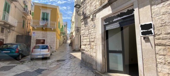 2 rooms Commercial property in Molfetta, Italy No. 32408 10