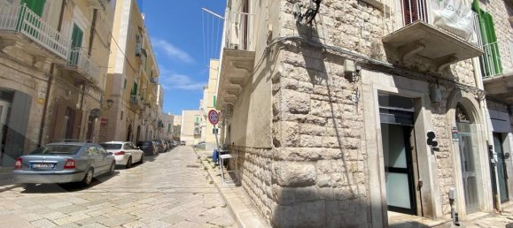 2 rooms Commercial property in Molfetta, Italy No. 32408 9