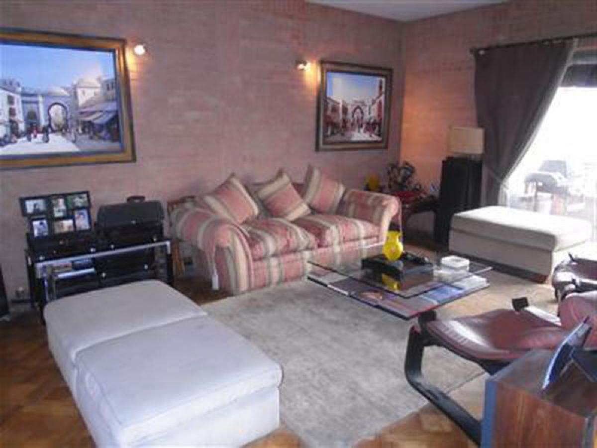 3 bedrooms Apartment in Santiago, Chile No. 4805