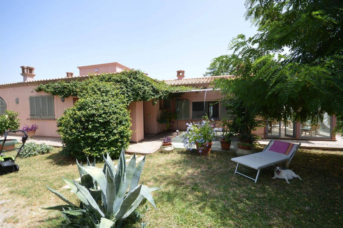 7 bedrooms Villa in Narni, Italy No. 761