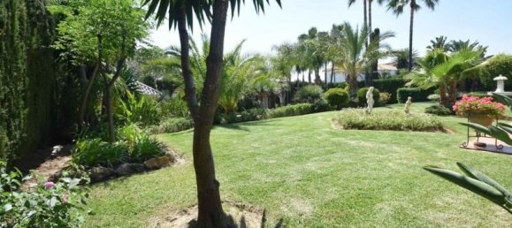 4 bedrooms Villa in Marbella, Spain No. 21770 35