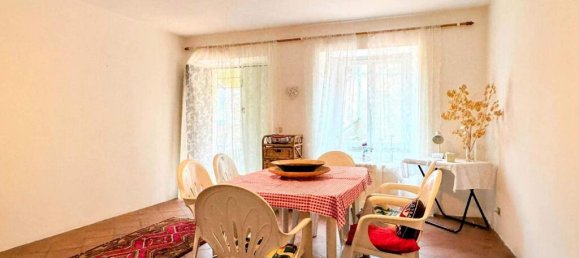 2 Schlafzimmer Schlösser in Bagnone, Italy, Nr. 386271 7