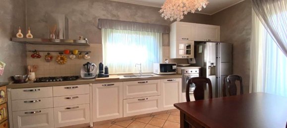 4 bedrooms Villa in Palazzolo sull'Oglio, Italy No. 329462 13