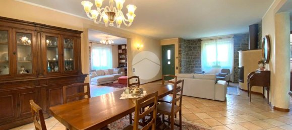 4 bedrooms Villa in Palazzolo sull'Oglio, Italy No. 329462 7