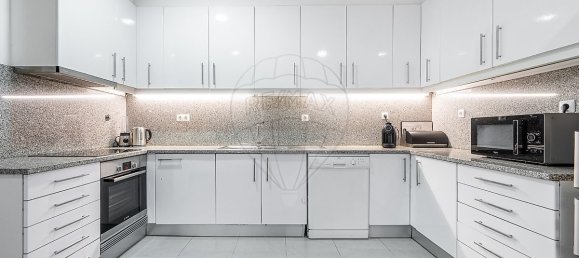 7 bedrooms House in Matosinhos, Portugal No. 175051 11