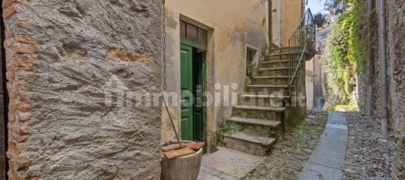 3 bedrooms House in Plesio, Italy No. 309908 2