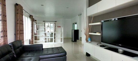 3 bedrooms House in Chiang Mai, Thailand No. 8941 2