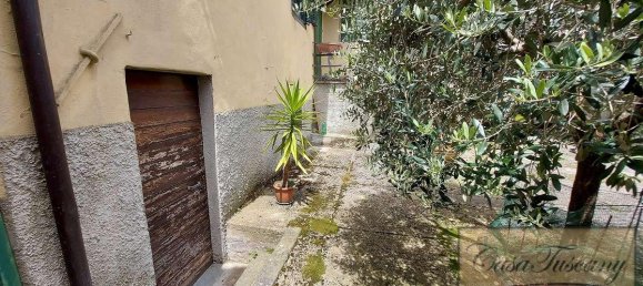 Studio in Coreglia Antelminelli, Italy No. 701 4