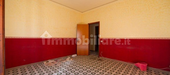 3 Schlafzimmer Wohnung in Vittoria, Italy, Nr. 271315 16