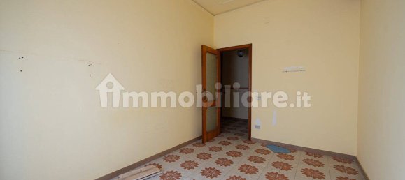 3 Schlafzimmer Wohnung in Vittoria, Italy, Nr. 271315 11