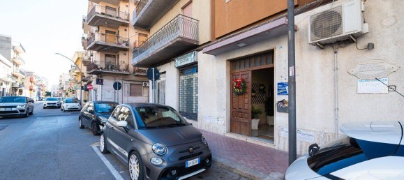 3 Schlafzimmer Wohnung in Vittoria, Italy, Nr. 271315 38