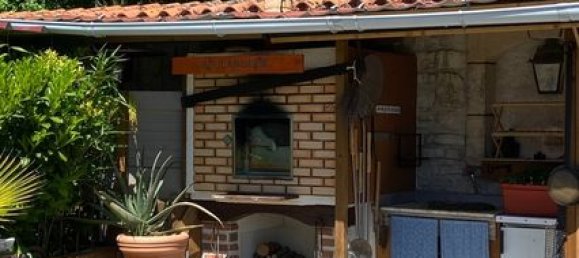 5 bedrooms House in Charente, France No. 304439 3