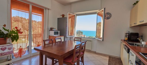 5 rooms Duplex in Albisola Superiore, Italy No. 61188 10