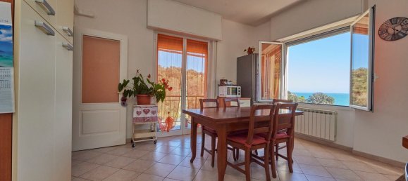5 rooms Duplex in Albisola Superiore, Italy No. 61188 29