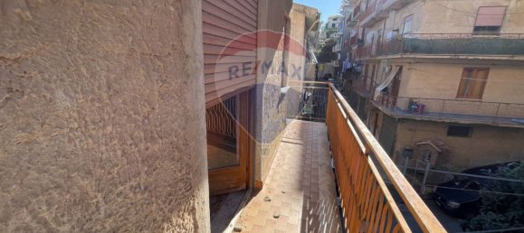 3 Schlafzimmer Haus in Trabia, Italy, Nr. 52294 21