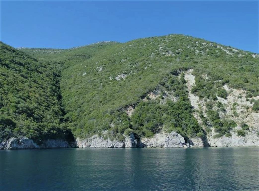 Hotel en Lefkada, Greece 29680 m² No. 4396