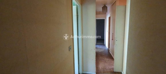 Apartamento de 4 dormitorios en Gonesse, France No. 182568 12