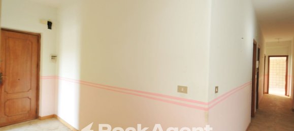 Квартира с 4 комнатами в Сан Пьетро Кларенца, Италия № 308866 31