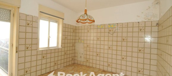 Квартира с 4 комнатами в Сан Пьетро Кларенца, Италия № 308866 14