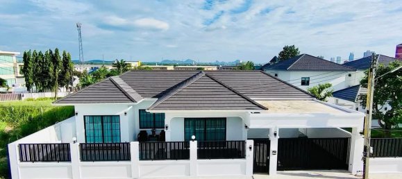 3 bedrooms Villa for sale in Pattaya, Chonburi, Eastern Thailand, Thailand № 142177 18