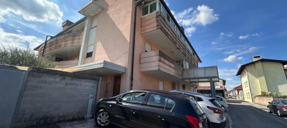 Apartamento de 2 habitaciónes en Udine, Italy No. 292328 2