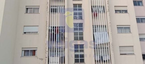 3 bedrooms Apartment in Loures, Portugal No. 94669 2