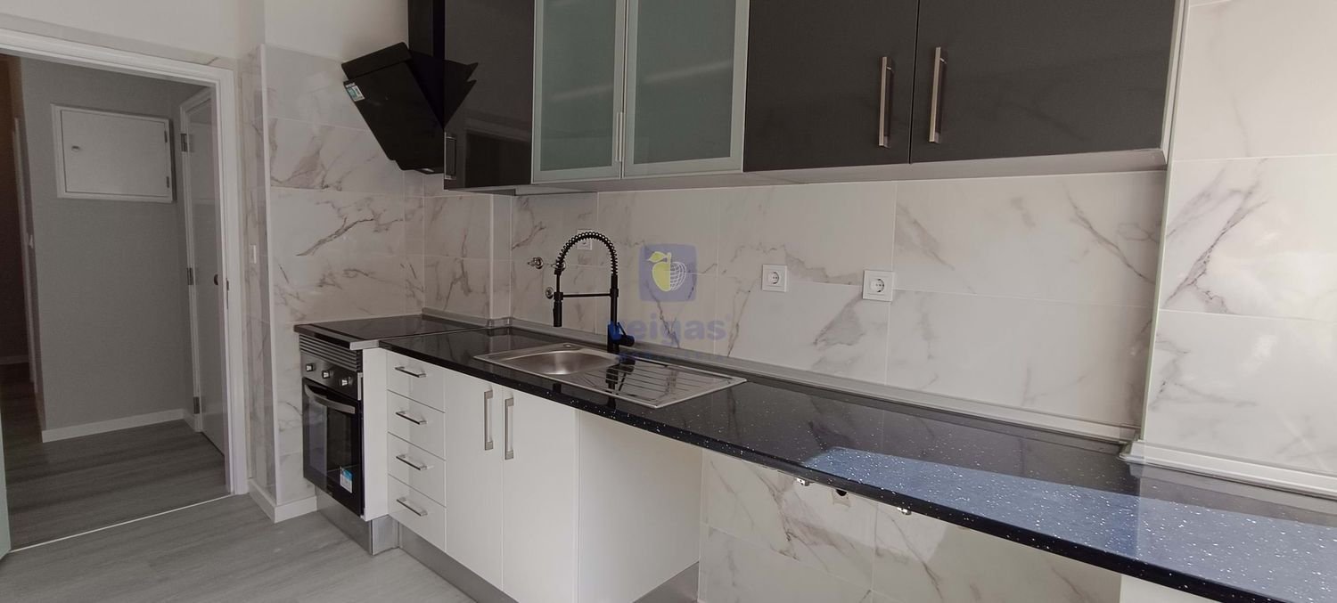 3 bedrooms Apartment in Loures, Portugal No. 94669